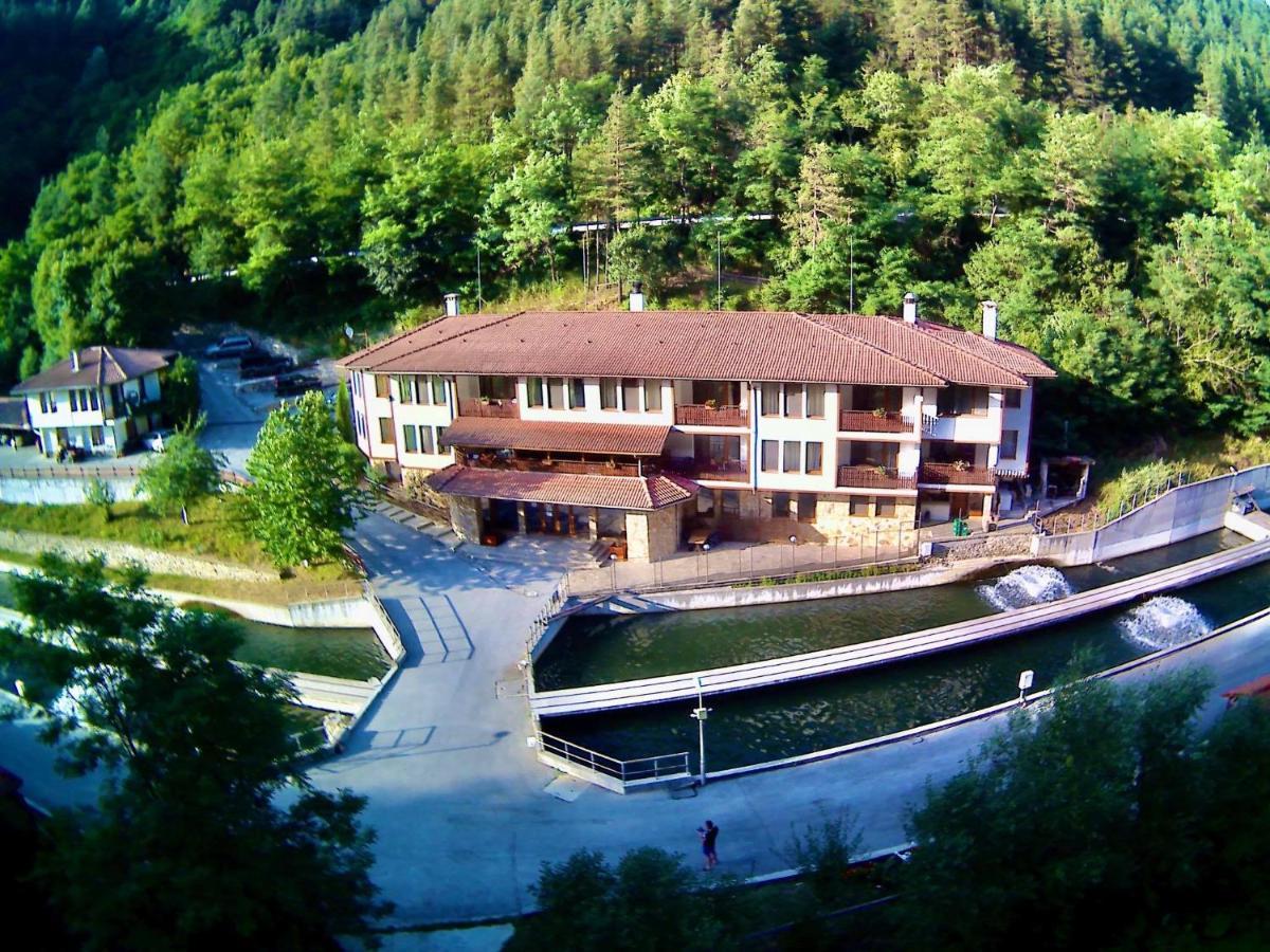 Fisherman'S Hut Family Hotel Beden Exteriér fotografie