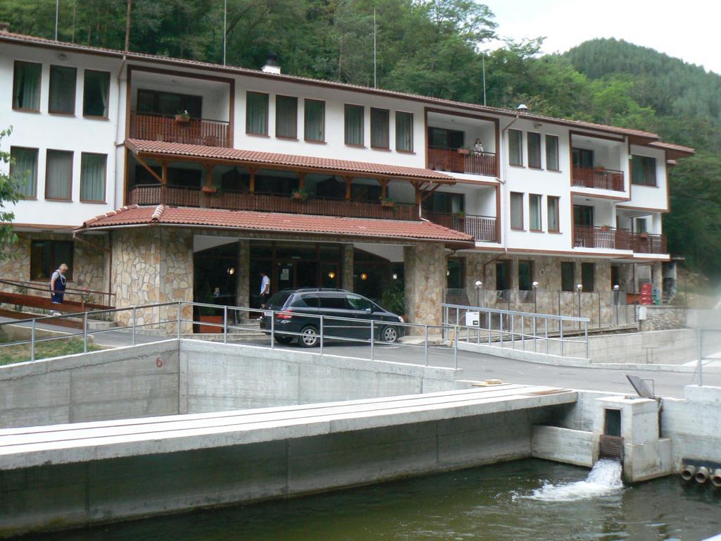 Fisherman'S Hut Family Hotel Beden Exteriér fotografie