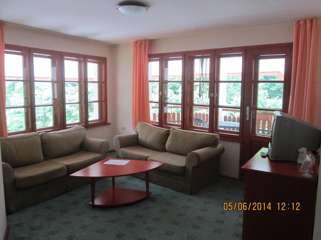 Fisherman'S Hut Family Hotel Beden Pokoj fotografie